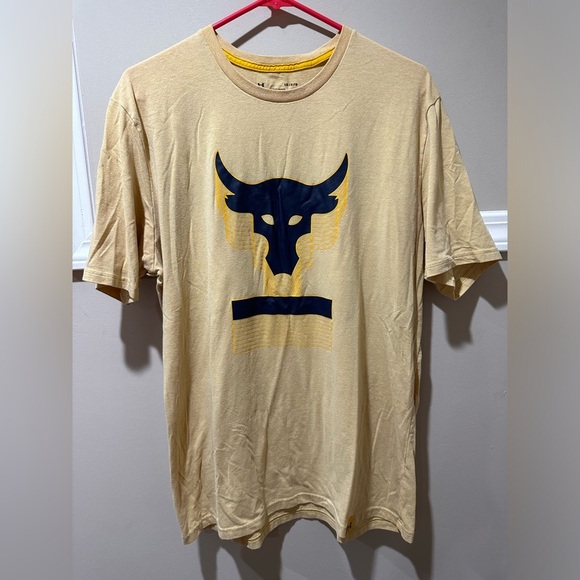 Under armour T-shirt‎ - Picture 1 of 3